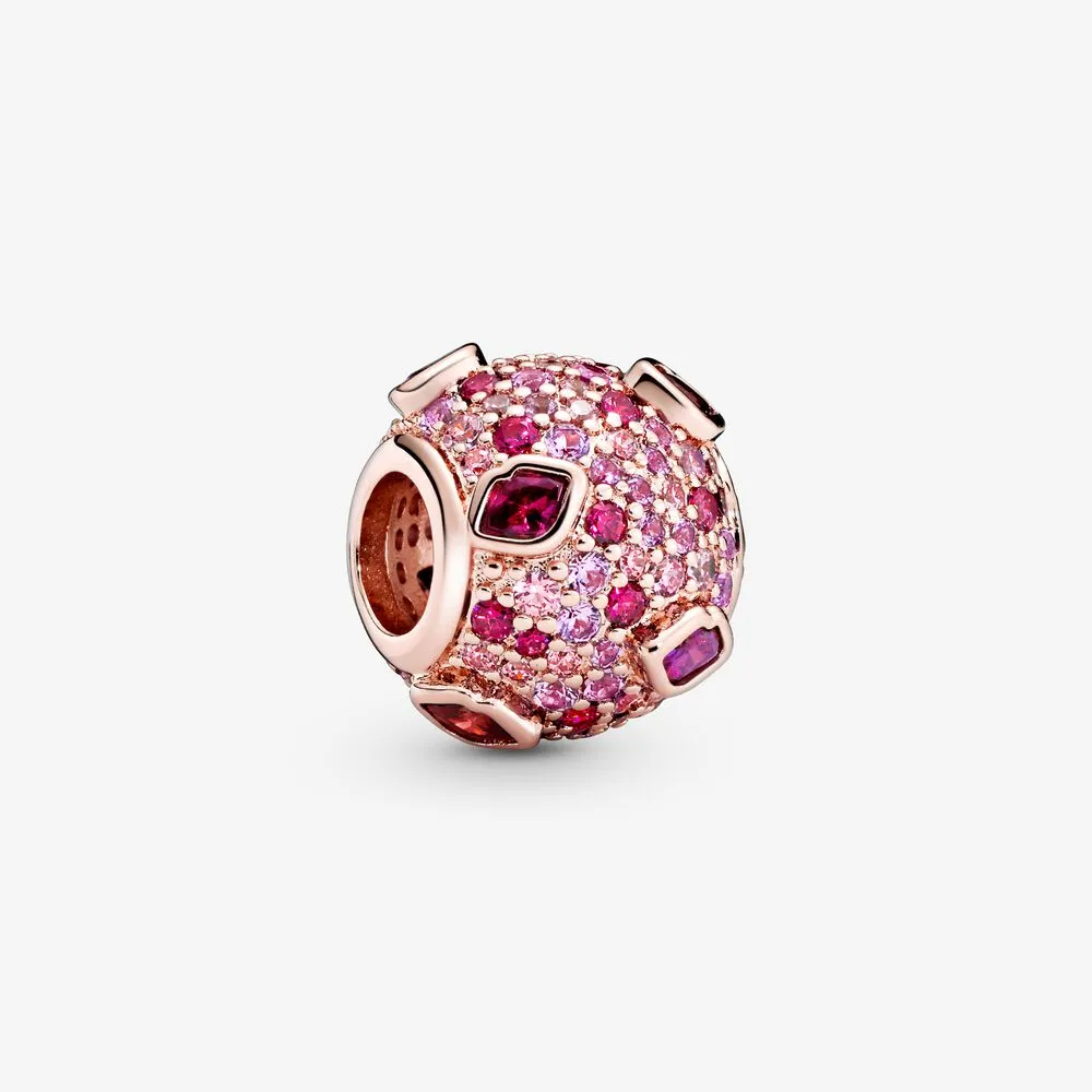 Kiss Pav&eacute; Charm