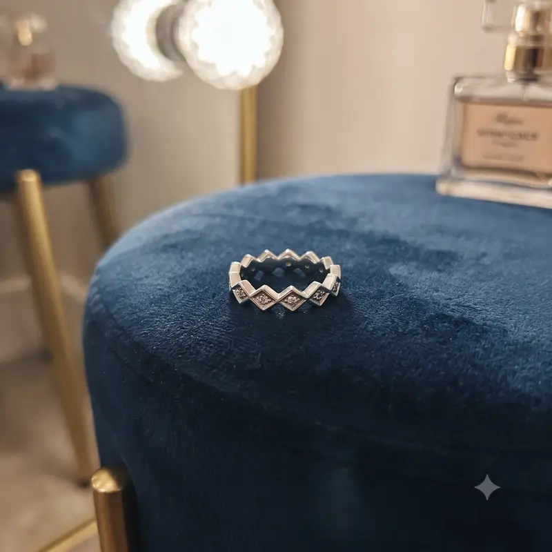 Geometric Crown Ring photo review