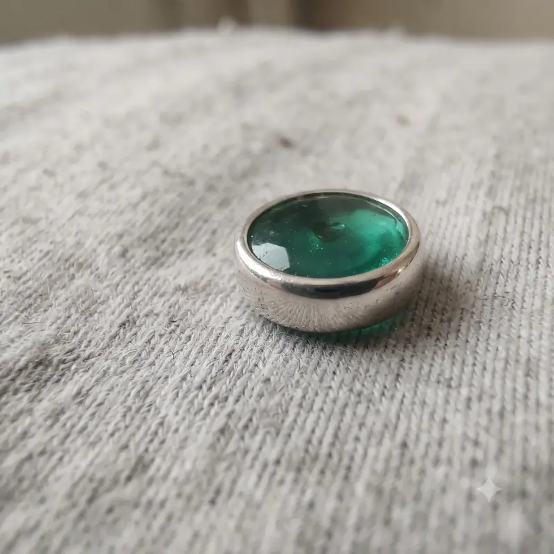 Royal Green May Birthstone Locket Element photo review