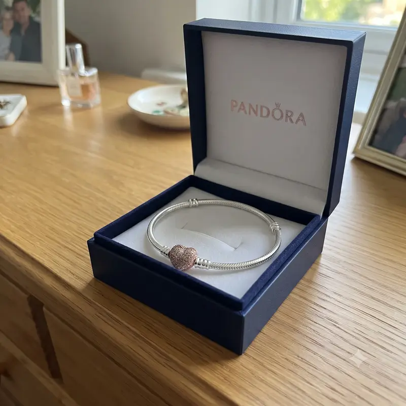 Moments Silver Bracelet, Rose Pav&eacute; Heart photo review