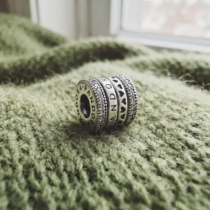 Pandora Logo & Hearts Charm photo review