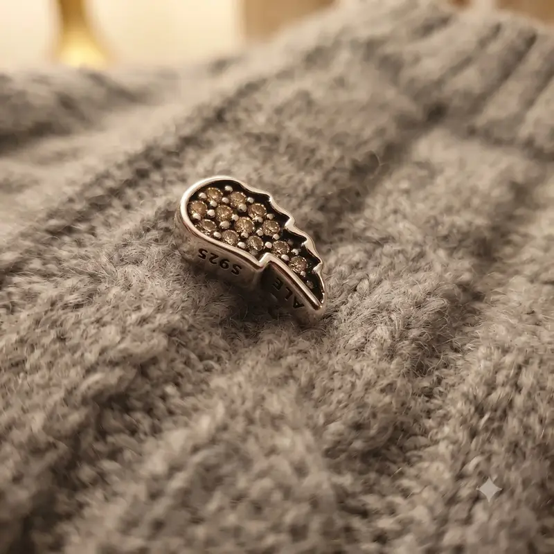 Pavé Angel Wing Locket Element photo review